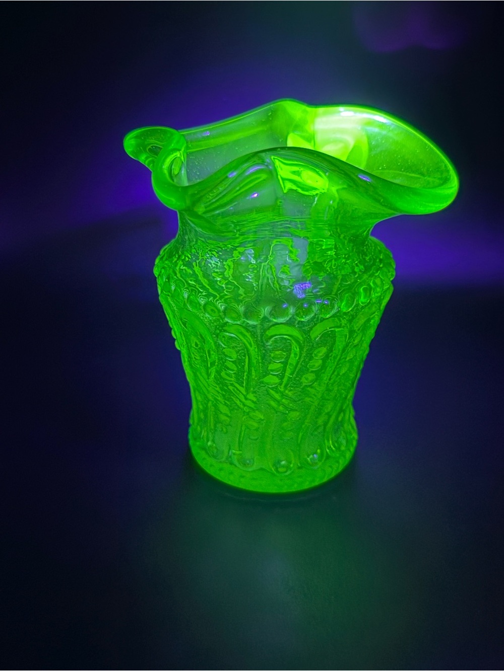Kanawha Art / Uranium Glass 4" Pitcher
Vintage Hand Blown